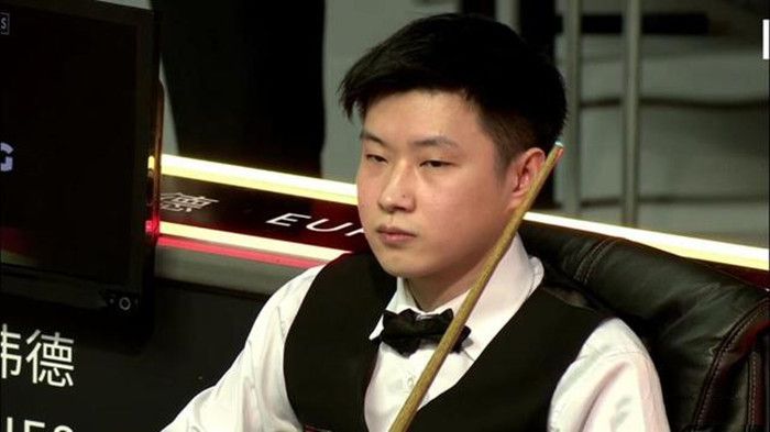 本·阿弗莱克、洛佩兹离婚后重聚2025-10-09 提离婚后首现身！